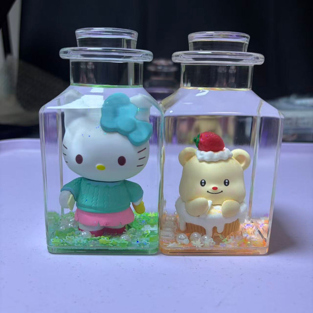 7cm*7cm Clear Square Liquid Floating Shake Ornament Customizable Floating Figure Liquid Hourglass Shake Toy Cute Cartoon Hello Kitty Moon Scene & Lime Ice Cube Stress Relief Fidget Shaker Desk Decor Ornament 2 Pack 69.9 USD Mix & Match Custom Design Avail