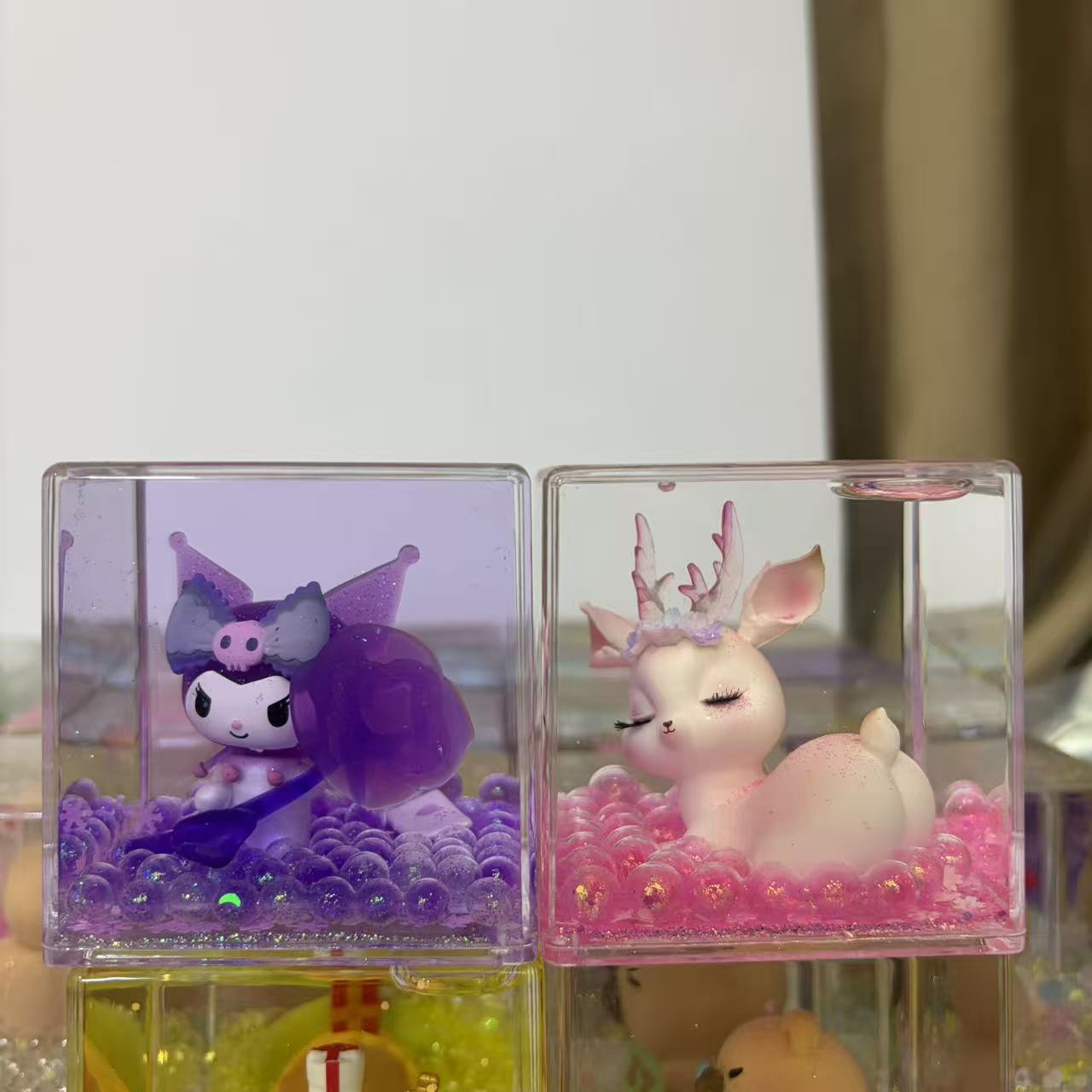 7cm*7cm Clear Square Liquid Floating Shake Ornament Customizable Floating Figure Liquid Hourglass Shake Toy Cute Cartoon Hello Kitty Moon Scene & Lime Ice Cube Stress Relief Fidget Shaker Desk Decor Ornament 2 Pack 69.9 USD Mix & Match Custom Design Avail