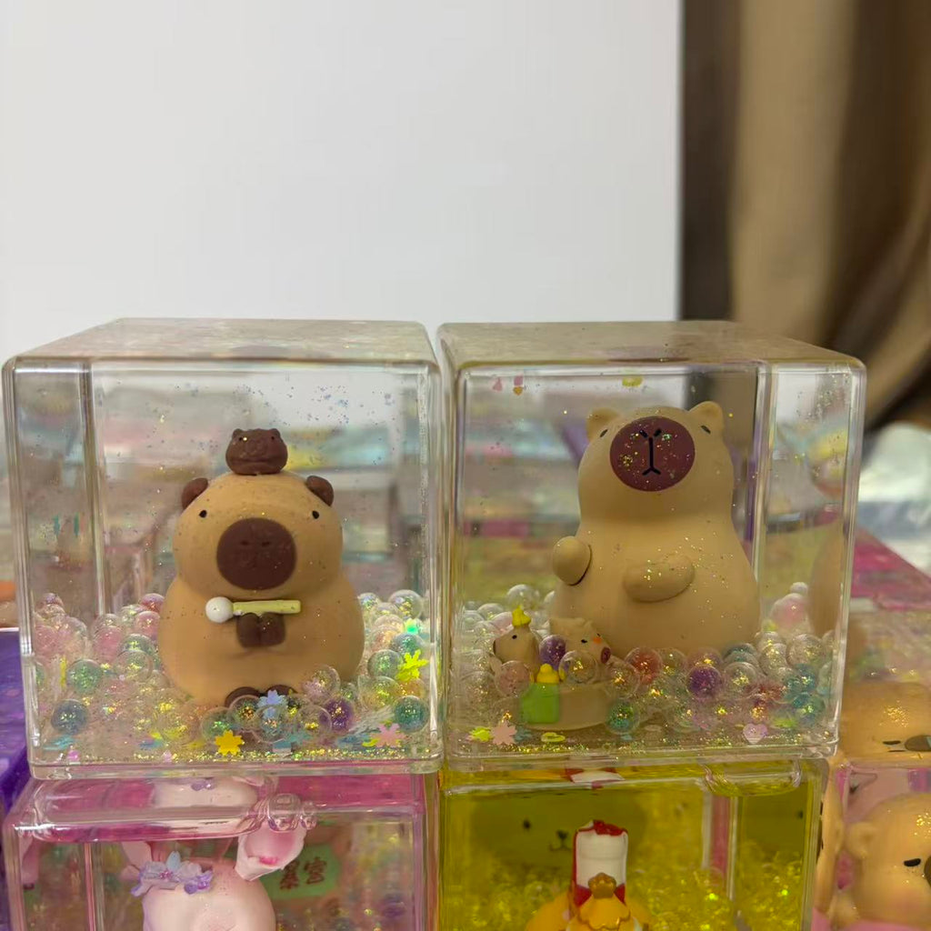 7cm*7cm Clear Square Liquid Floating Shake Ornament Customizable Floating Figure Liquid Hourglass Shake Toy Cute Cartoon Hello Kitty Moon Scene & Lime Ice Cube Stress Relief Fidget Shaker Desk Decor Ornament 2 Pack 69.9 USD Mix & Match Custom Design Avail